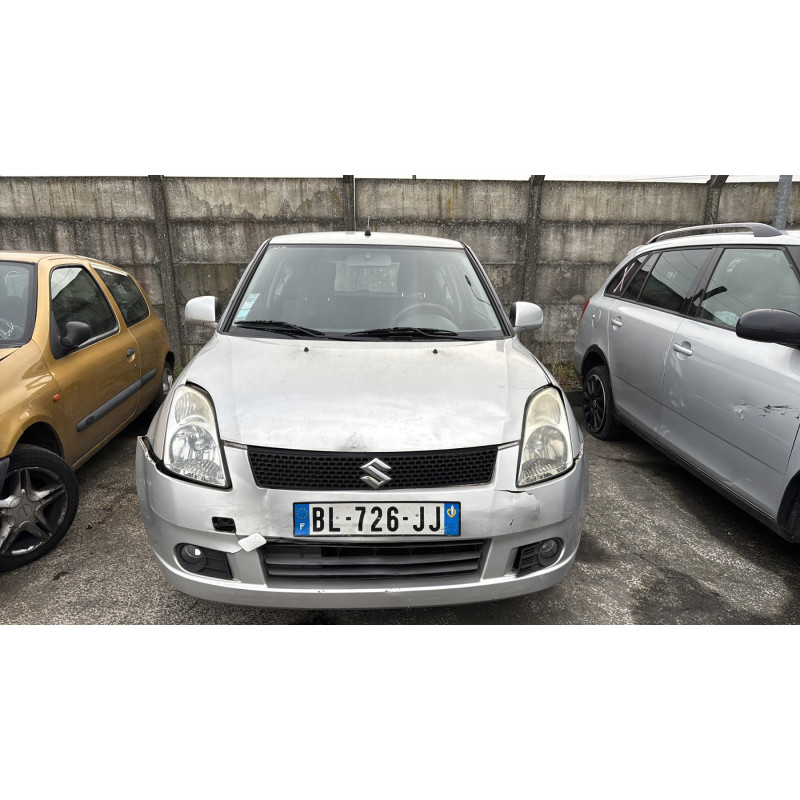 Anti brouillard gauche (feux) SUZUKI SWIFT 3 Photo n°13