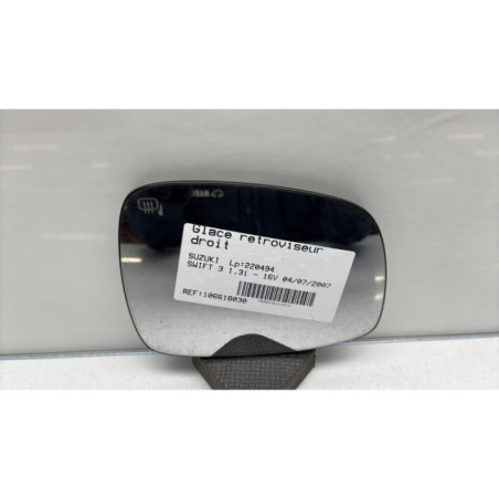 Glace retroviseur droit SUZUKI SWIFT 3 Photo n°1