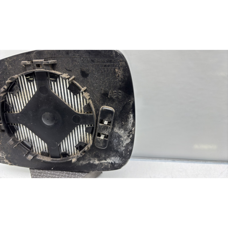 Glace retroviseur droit SUZUKI SWIFT 3 Photo n°3