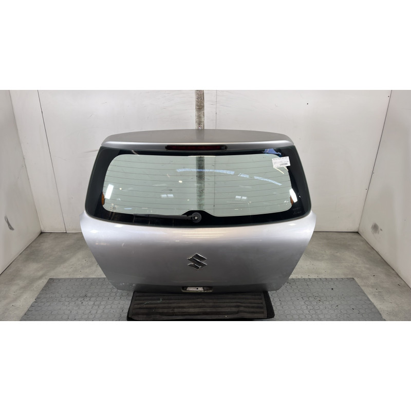 Malle/Hayon arriere SUZUKI SWIFT 3 Photo n°1