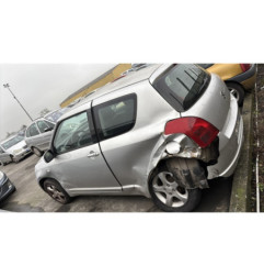 Poignee porte avant gauche SUZUKI SWIFT 3