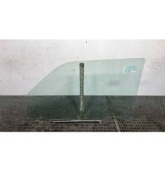 Vitre avant droit SUZUKI SWIFT 3