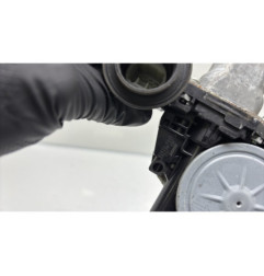 Leve vitre electrique avant droit SUZUKI SWIFT 3