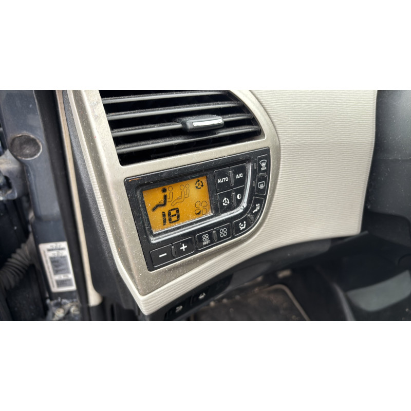 Leve vitre electrique arriere gauche CITROEN C4 GRAND PICASSO 1 Photo n°20