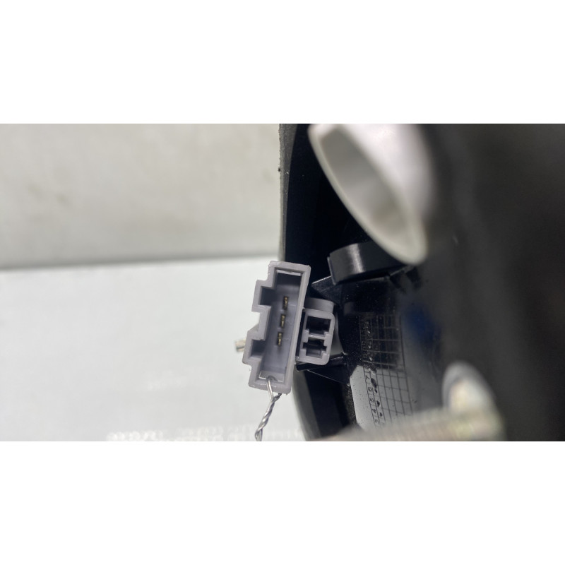 Feu arriere secondaire droit (feux) VOLKSWAGEN TIGUAN 1 Photo n°3