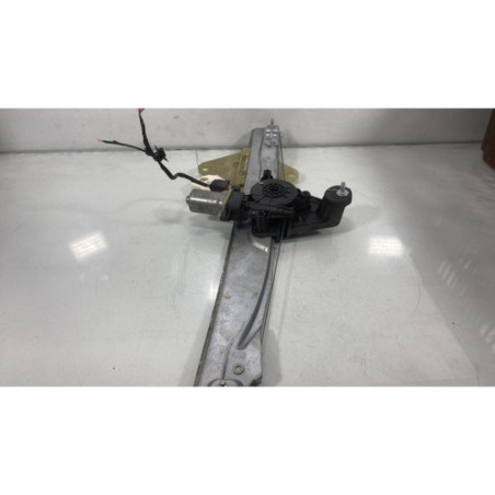 Leve vitre electrique avant droit DACIA SANDERO 3