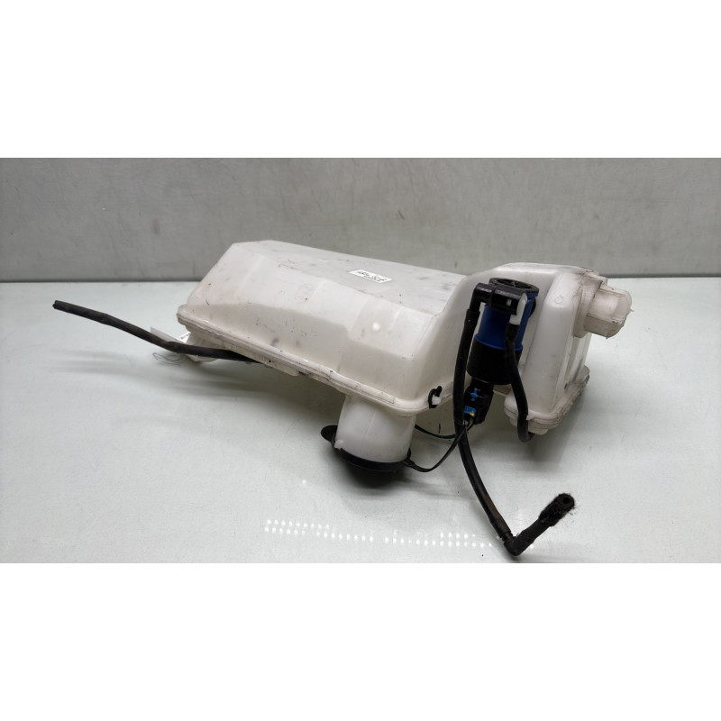Vase de lave glace DACIA SANDERO 3 Photo n°3
