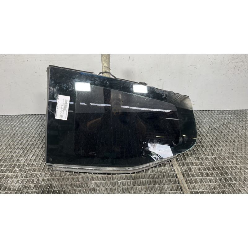 Custode arriere gauche PEUGEOT 5008 1 Photo n°1