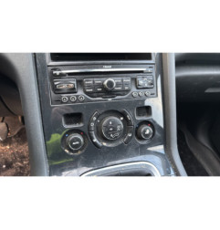 Custode arriere gauche PEUGEOT 5008 1