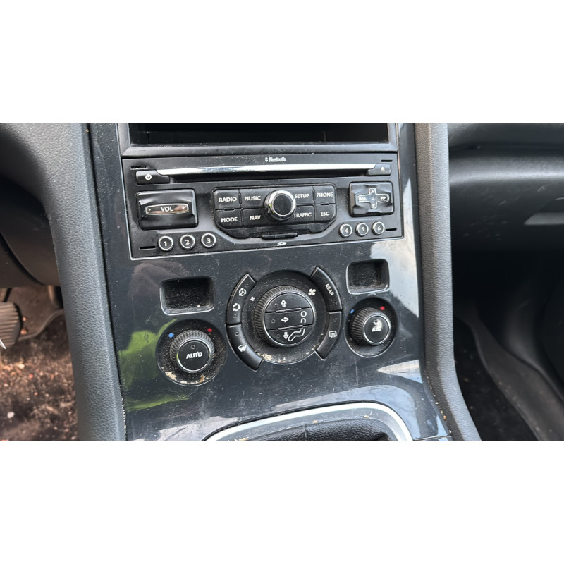Custode arriere gauche PEUGEOT 5008 1 Photo n°20