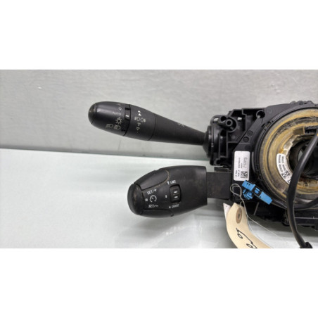 Com (Bloc Contacteur Tournant+Commodo Essuie Glace+Commodo Phare) PEUGEOT 5008 1