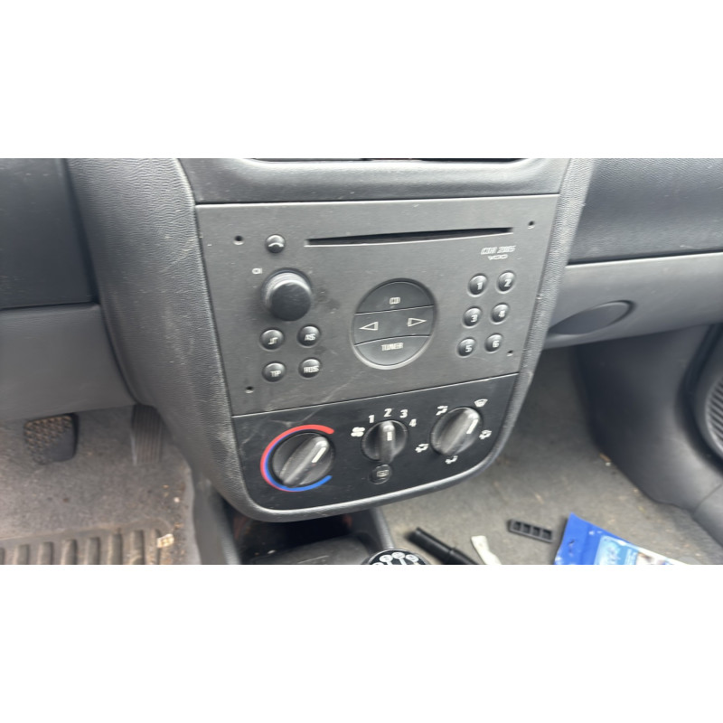 Retroviseur droit OPEL CORSA C Photo n°18