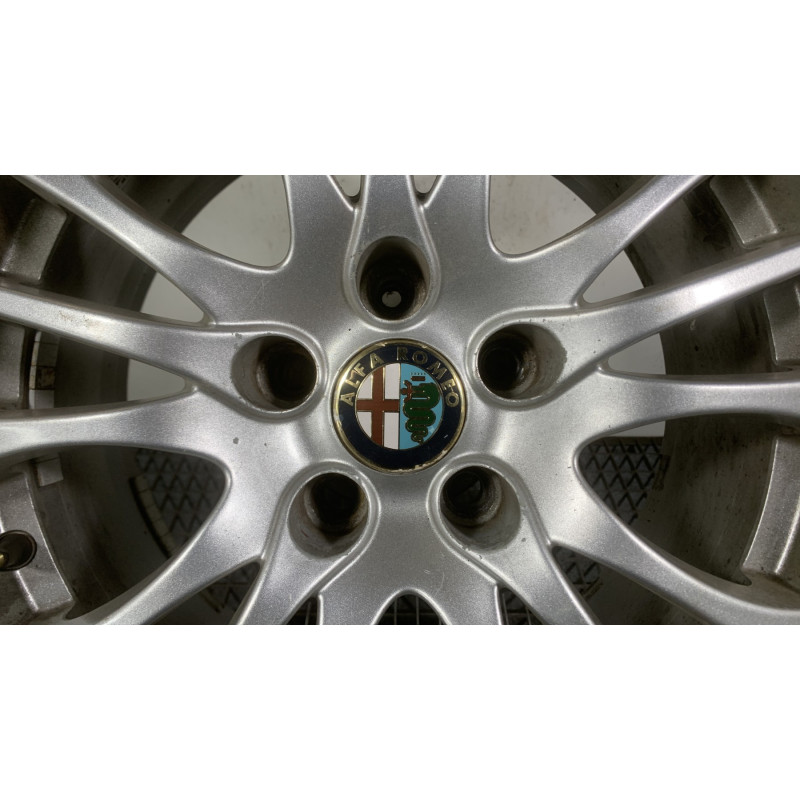 Jante ALFA ROMEO GIULIETTA 2 Photo n°1