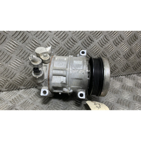 Compresseur clim FIAT PUNTO 3 Photo n°1