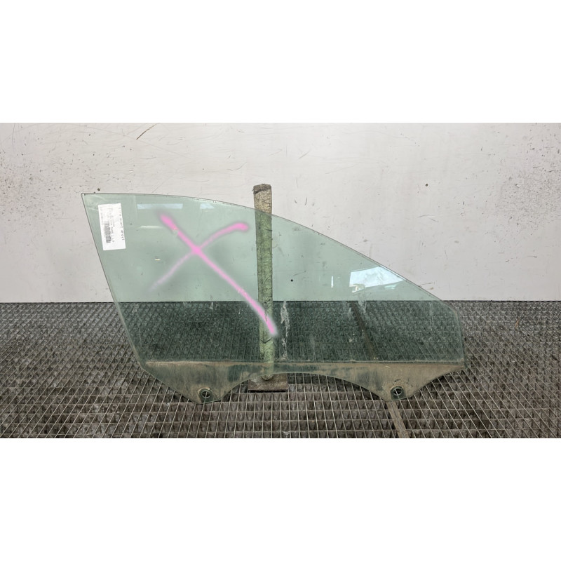 Vitre avant droit AUDI A3 2 Photo n°1