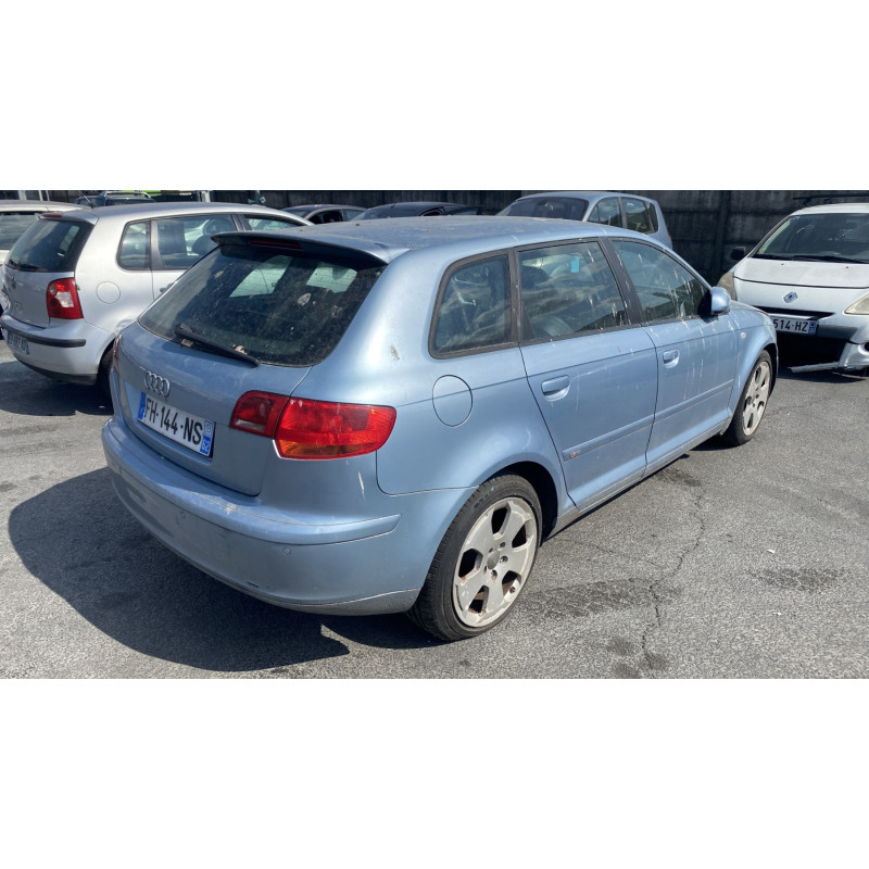 Vitre avant droit AUDI A3 2 Photo n°9