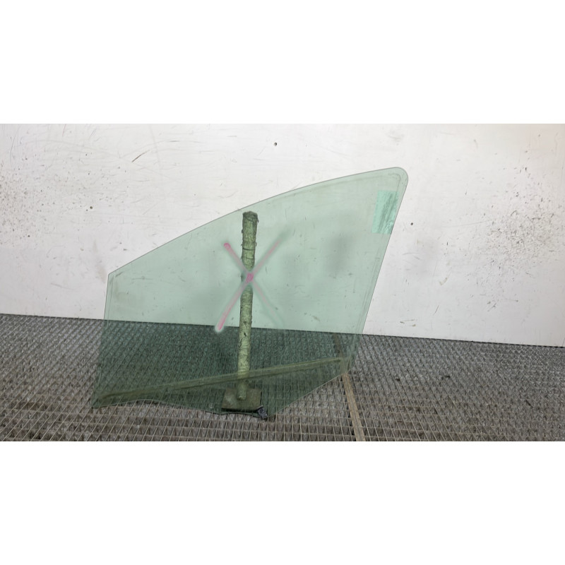 Vitre avant droit PEUGEOT 308 1 Photo n°4