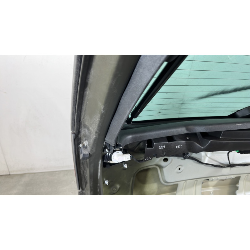 Malle/Hayon arriere CITROEN C4 PICASSO 1 Photo n°8