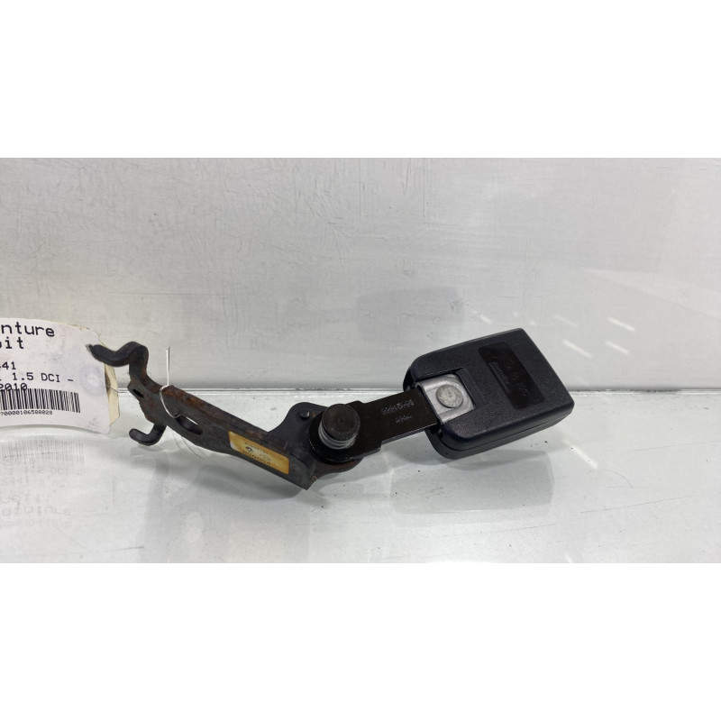 Attache ceinture arriere droit RENAULT MEGANE 3 Photo n°1