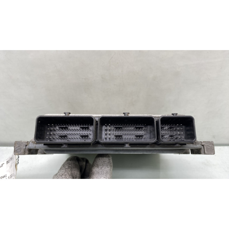 Calculateur moteur RENAULT MEGANE 3 Photo n°3