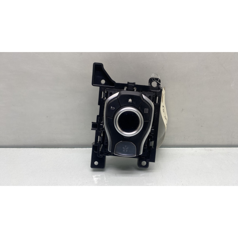 Commande GPS RENAULT TALISMAN Photo n°1