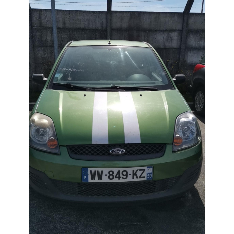 Aile avant droit FORD FIESTA 5 Photo n°10