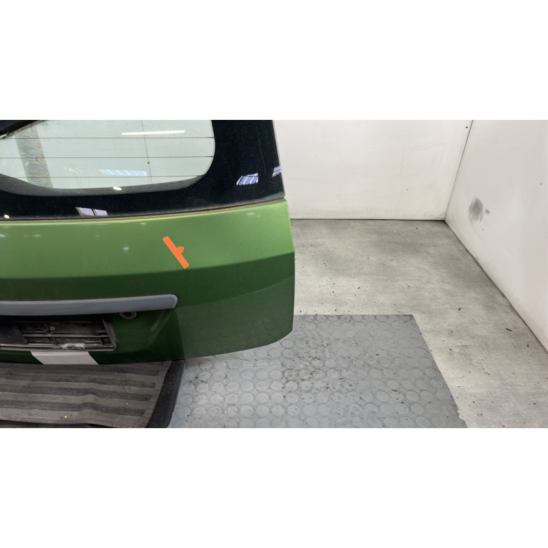 Malle/Hayon arriere FORD FIESTA 5 Photo n°5