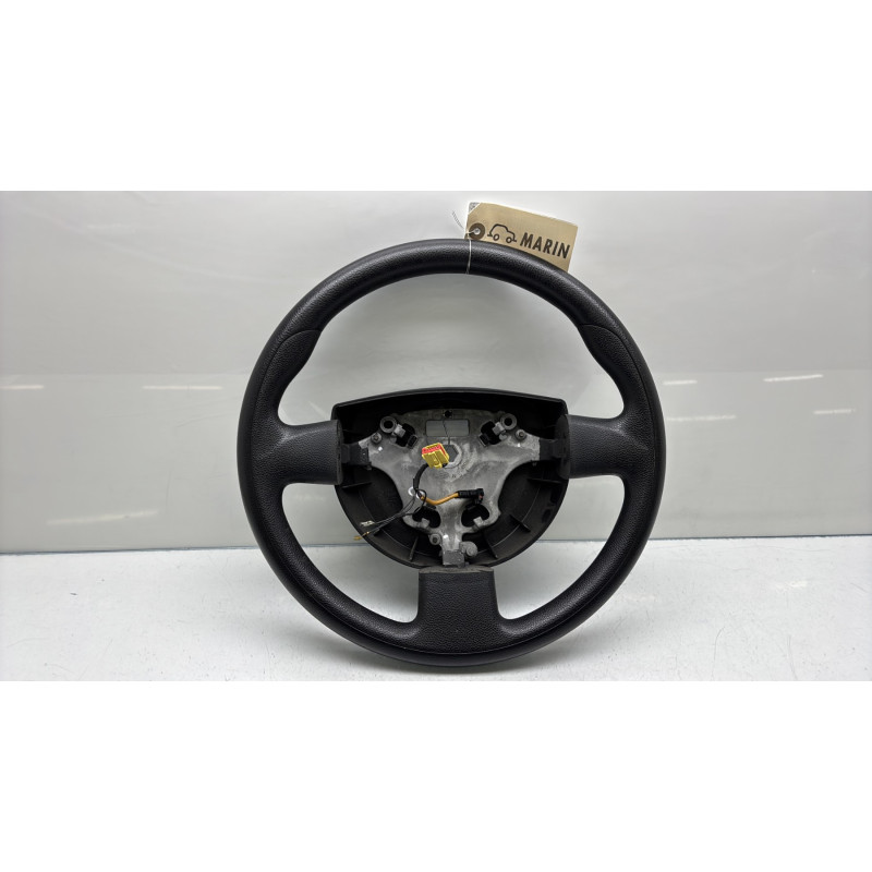 Volant FORD FIESTA 5 Photo n°1