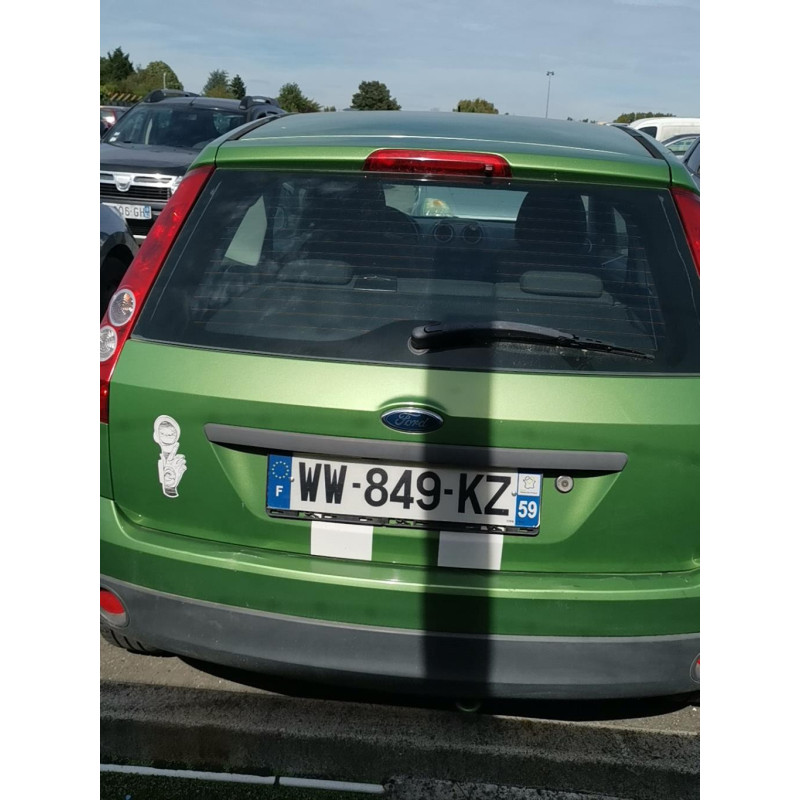 Volant FORD FIESTA 5 Photo n°5