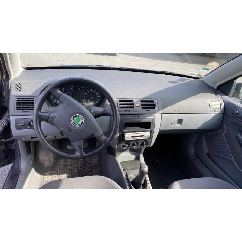 Pare choc avant SKODA FABIA 1 Photo n°20