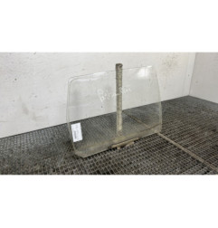 Vitre arriere droit CITROEN AX