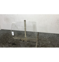 Vitre arriere droit CITROEN AX