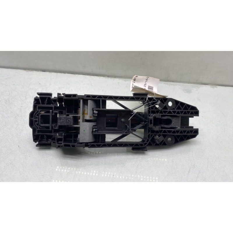 Poignee porte arriere droit VOLKSWAGEN POLO 5 Photo n°3