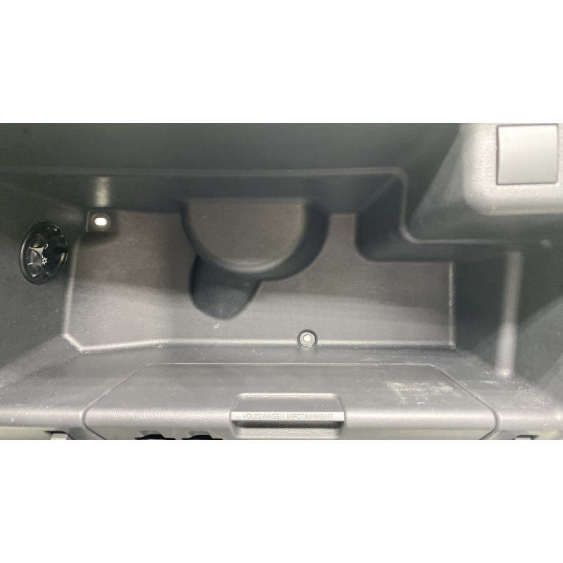 Boite a gants VOLKSWAGEN POLO 5 Photo n°3