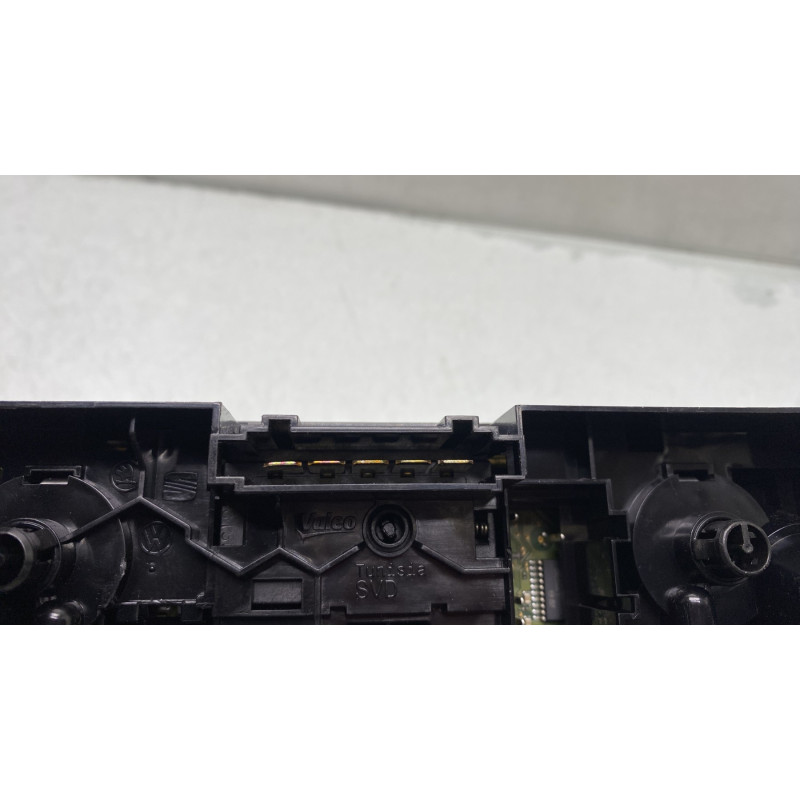 Commande chauffage VOLKSWAGEN POLO 5 Photo n°4