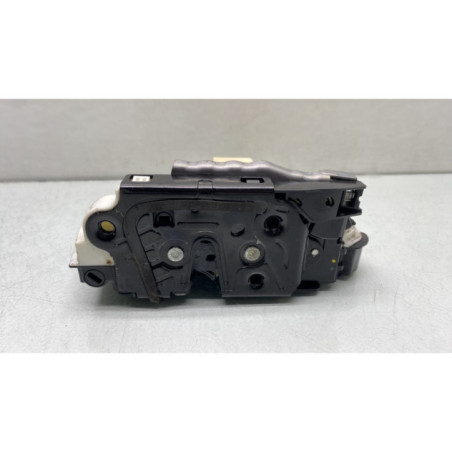 Serrure arriere droit VOLKSWAGEN POLO 5 Photo n°1
