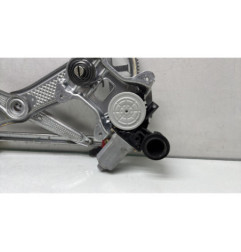 Leve vitre electrique avant droit TOYOTA YARIS 1