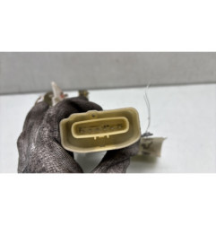 Serrure avant droit TOYOTA YARIS 1