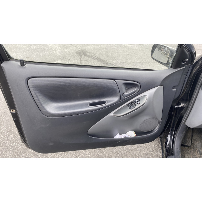 Serrure avant droit TOYOTA YARIS 1 Photo n°12