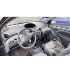 Serrure avant droit TOYOTA YARIS 1