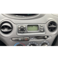 Serrure avant droit TOYOTA YARIS 1