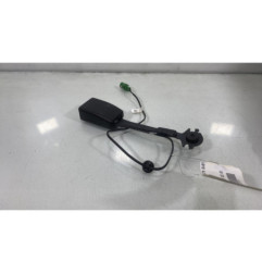 Attache ceinture avant droit DACIA SANDERO 3 Photo n°1