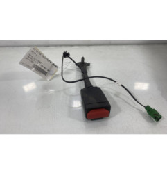 Attache ceinture avant droit DACIA SANDERO 3