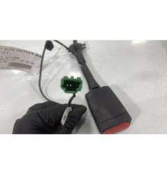 Attache ceinture avant droit DACIA SANDERO 3