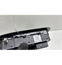 Interrupteur de leve vitre avant gauche PEUGEOT 208 1