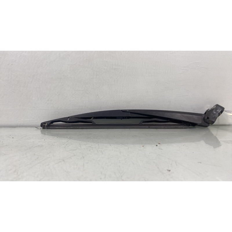 Bras essuie glace arriere TOYOTA AVENSIS 3 Photo n°1