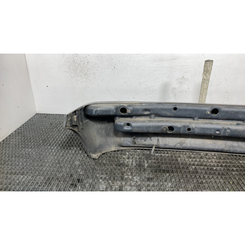 Pare choc arriere PEUGEOT 106 Photo n°6