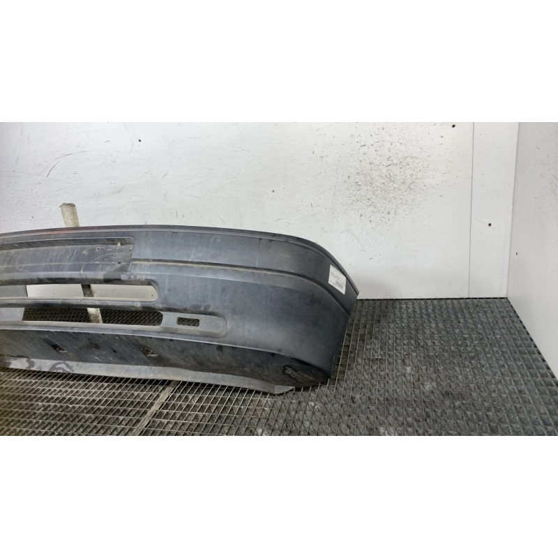 Pare choc avant PEUGEOT 106 Photo n°3