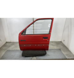 Porte avant gauche PEUGEOT 106 Photo n°1