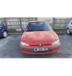 Porte avant gauche PEUGEOT 106